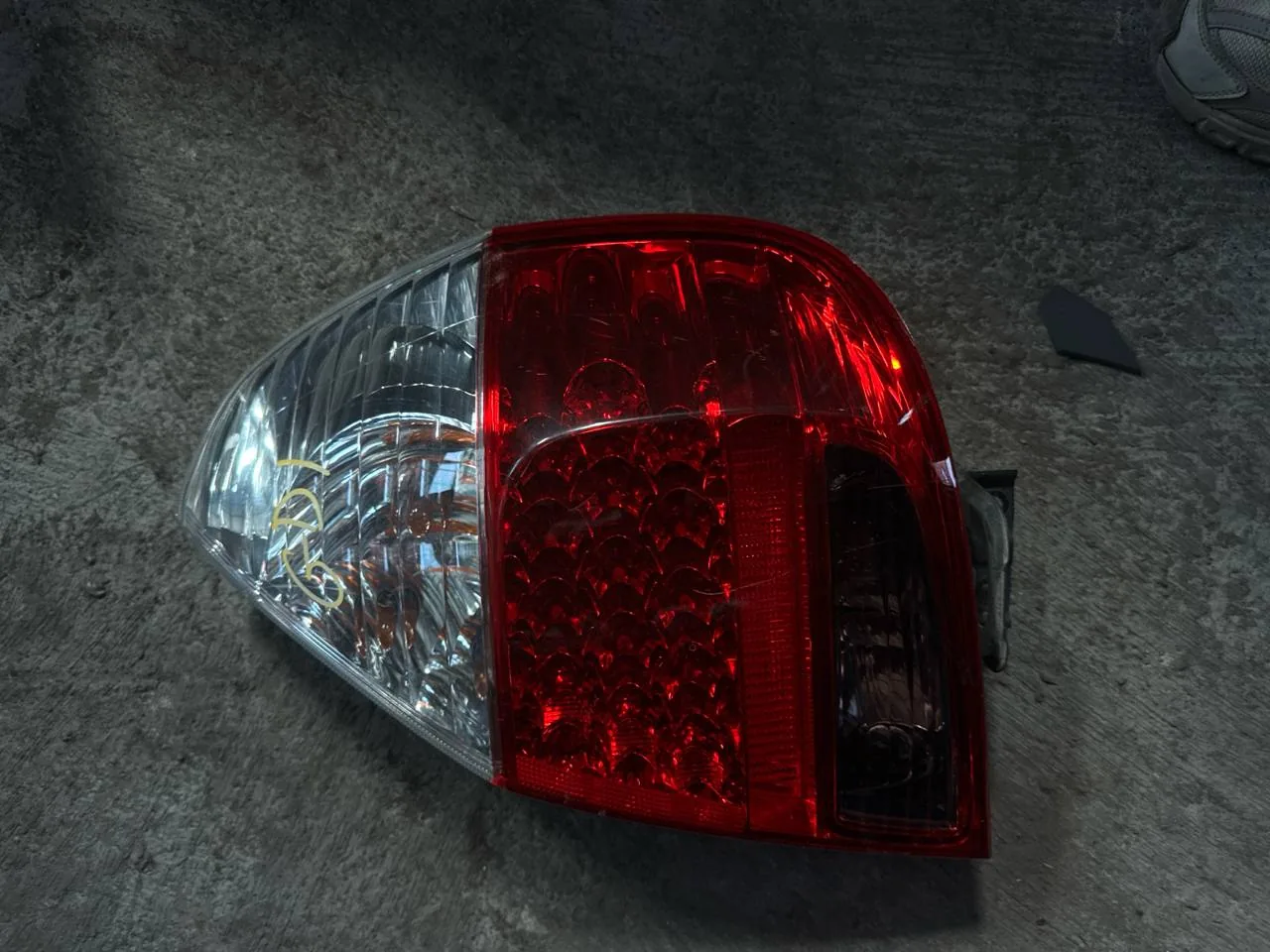 Задние фары Honda Fit GD1 - 2001 (Пара)